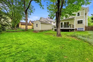 15 Massasoit St, Northampton, MA 01060 - Photo 7
