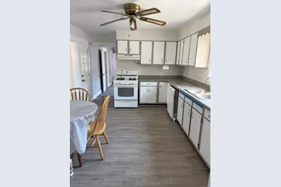 98 Maplewood #2, Gloucester, MA 01930 - Photo 3