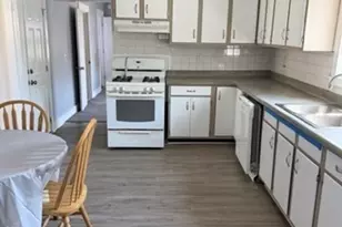 98 Maplewood, Gloucester, MA 01930 - Photo 3