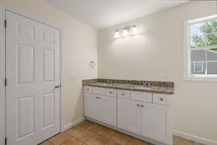 63 Hope St, Springfield, MA 01119 - Photo 19