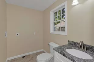 63 Hope St, Springfield, MA 01119 - Photo 13