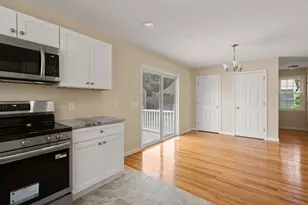 63 Hope St, Springfield, MA 01119 - Photo 7
