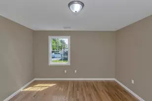 63 Hope St, Springfield, MA 01119 - Photo 19
