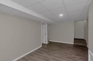 63 Hope St, Springfield, MA 01119 - Photo 25