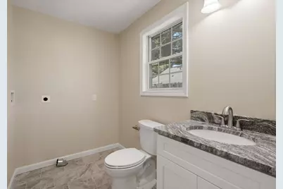 63 Hope St, Springfield, MA 01119 - Photo 25