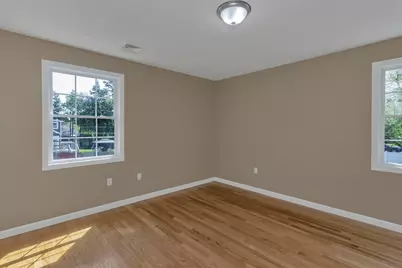 63 Hope St, Springfield, MA 01119 - Photo 15