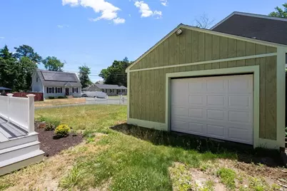 63 Hope St, Springfield, MA 01119 - Photo 35