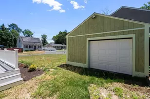 63 Hope St, Springfield, MA 01119 - Photo 35