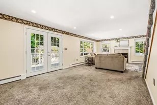21 Guild St, Lowell, MA 01852 - Photo 15
