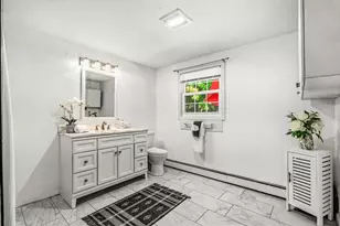 21 Guild St, Lowell, MA 01852 - Photo 17