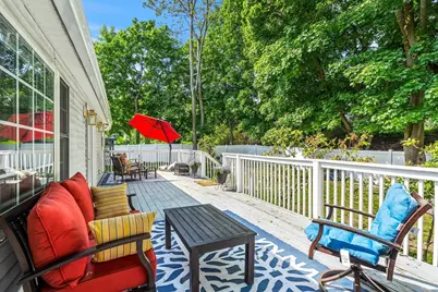 21 Guild St, Lowell, MA 01852 - Photo 35