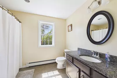 136 Forbes Rd, Rochester, MA 02770 - Photo 19