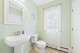 136 Forbes Rd, Rochester, MA 02770 - Photo 9