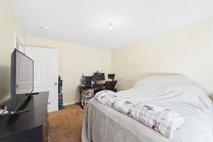 136 Forbes Rd, Rochester, MA 02770 - Photo 17