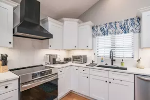 116 Villa Dr, Agawam, MA 01030 - Photo 7