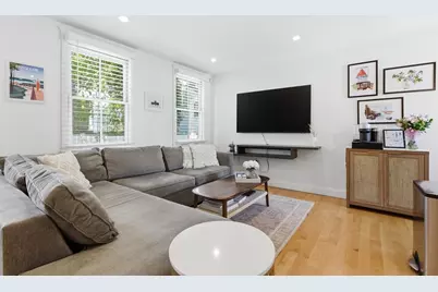 72 School St #3, Boston, MA 02129 - Photo 3