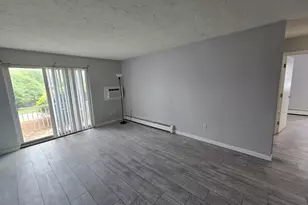 270 East Haverhill, Lawrence, MA 01841 - Photo 3