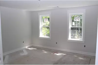 32 Mendon St, Upton, MA 01568 - Photo 17