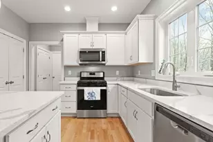36 Gilchrest, Lunenburg, MA 01462 - Photo 11