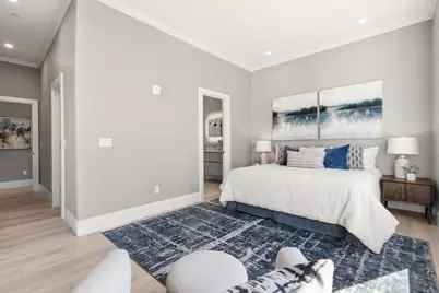 28 Wilson Cir #28, Newton, MA 02461 - Photo 9