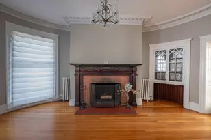 11 Wayne St, Boston, MA 02121 - Photo 5