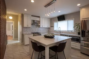 11 Wayne St, Boston, MA 02121 - Photo 9