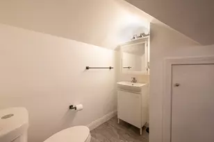 11 Wayne St, Boston, MA 02121 - Photo 23