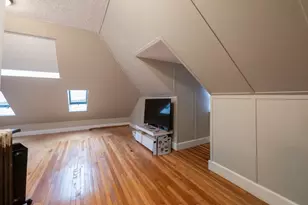 11 Wayne St, Boston, MA 02121 - Photo 27