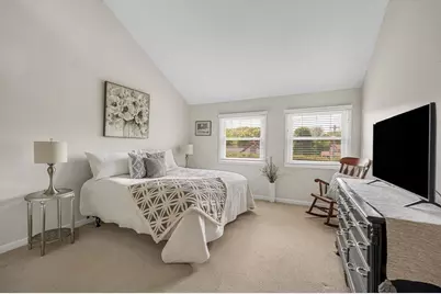 13 Carnation Circle #B, Reading, MA 01867 - Photo 17