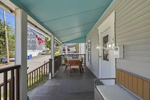 16 Billows St, Winthrop, MA 02152 - Photo 13