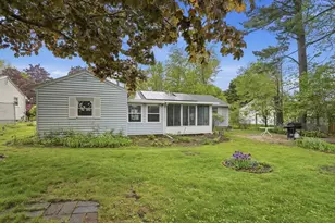 35 Burnham Rd, Lowell, MA 01852 - Photo 29