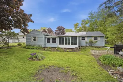 35 Burnham Road, Lowell, MA 01852 - Photo 31