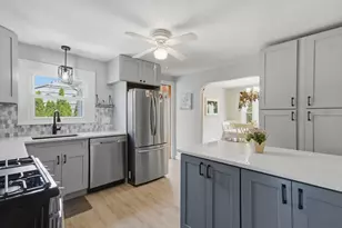36 Glenn Rd, Lowell, MA 01852 - Photo 11