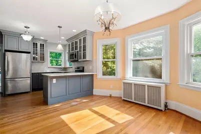 1231 Pleasant St, Worcester, MA 01602 - Photo 7
