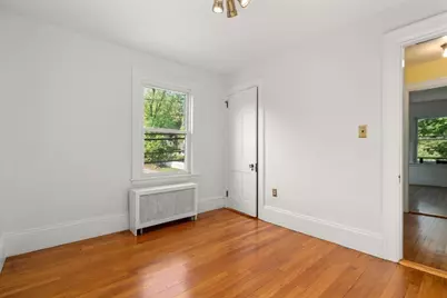1231 Pleasant St, Worcester, MA 01602 - Photo 11