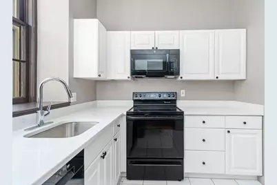60 W Glen Rd #101, Brookline, MA 02445 - Photo 13