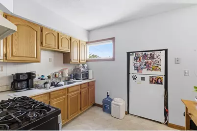 442 Hope St, Fall River, MA 02721 - Photo 7