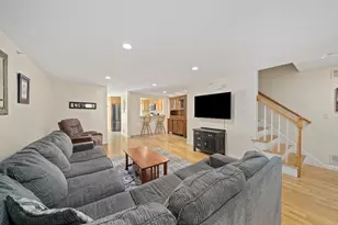 75 Evergreen St, Kingston, MA 02364 - Photo 3