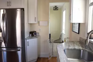2 Griffin Pl, Salem, MA 01970 - Photo 5