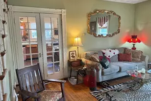 22 Arthur St, Winchester, MA 01890 - Photo 7