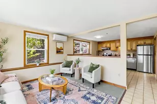 41 Mountain St, Woburn, MA 01801 - Photo 5