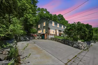 41 Mountain St #41, Woburn, MA 01801 - Photo 31