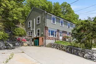 41 Mountain St, Woburn, MA 01801 - Photo 3