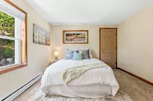 41 Mountain St, Woburn, MA 01801 - Photo 21