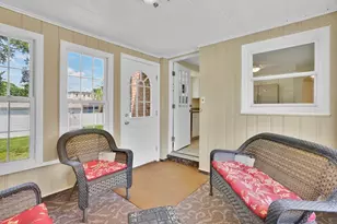 12 Lexington St, Agawam, MA 01001 - Photo 3