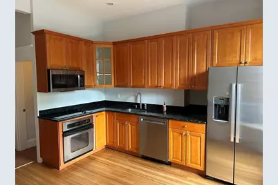 1757 Beacon St #1, Brookline, MA 02445 - Photo 5
