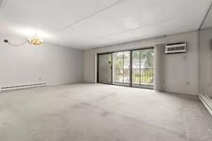 190 High St, Medford, MA 02155 - Photo 7