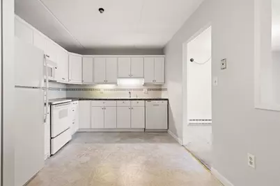 190 High St #509, Medford, MA 02155 - Photo 3
