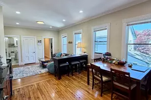 7 Fuller St, Waltham, MA 02453 - Photo 5