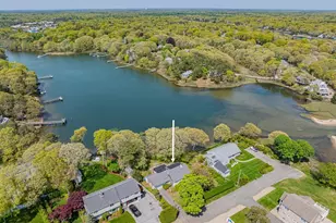 56 English St, Falmouth, MA 02536 - Photo 9